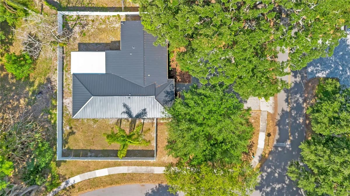 3212 INDIAN DRIVE — photo 42 of 50