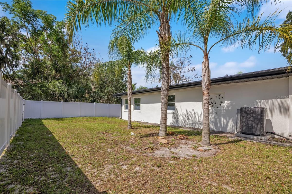 3212 INDIAN DRIVE — photo 36 of 50