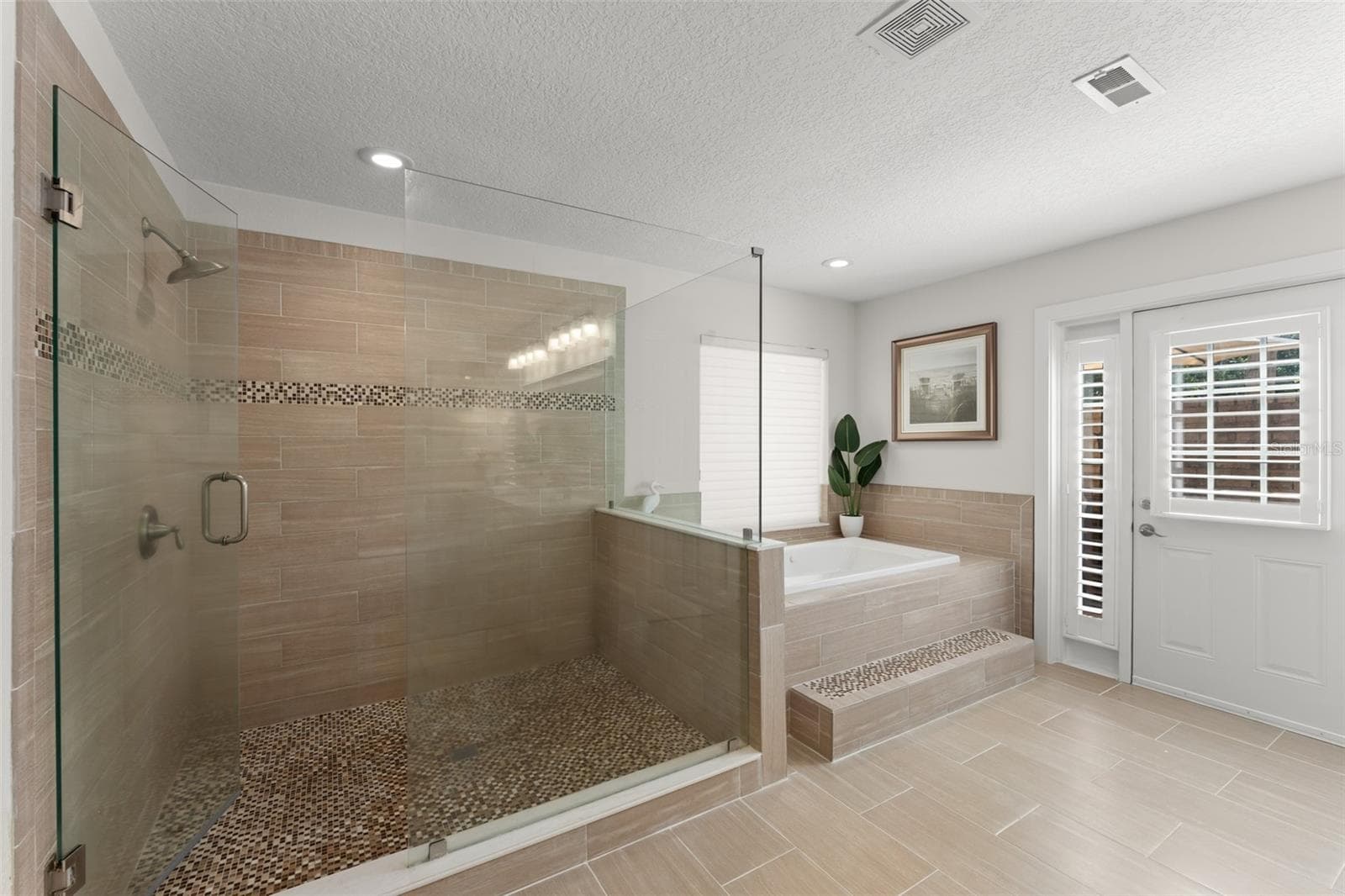 2804 MARQUESAS COURT — photo 36 of 76