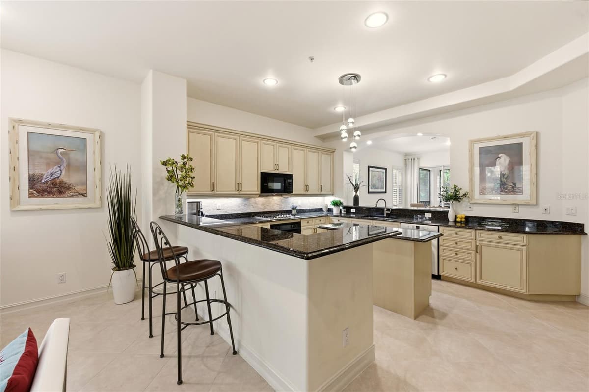 2843 TIBURON BOULEVARD — photo 20 of 45