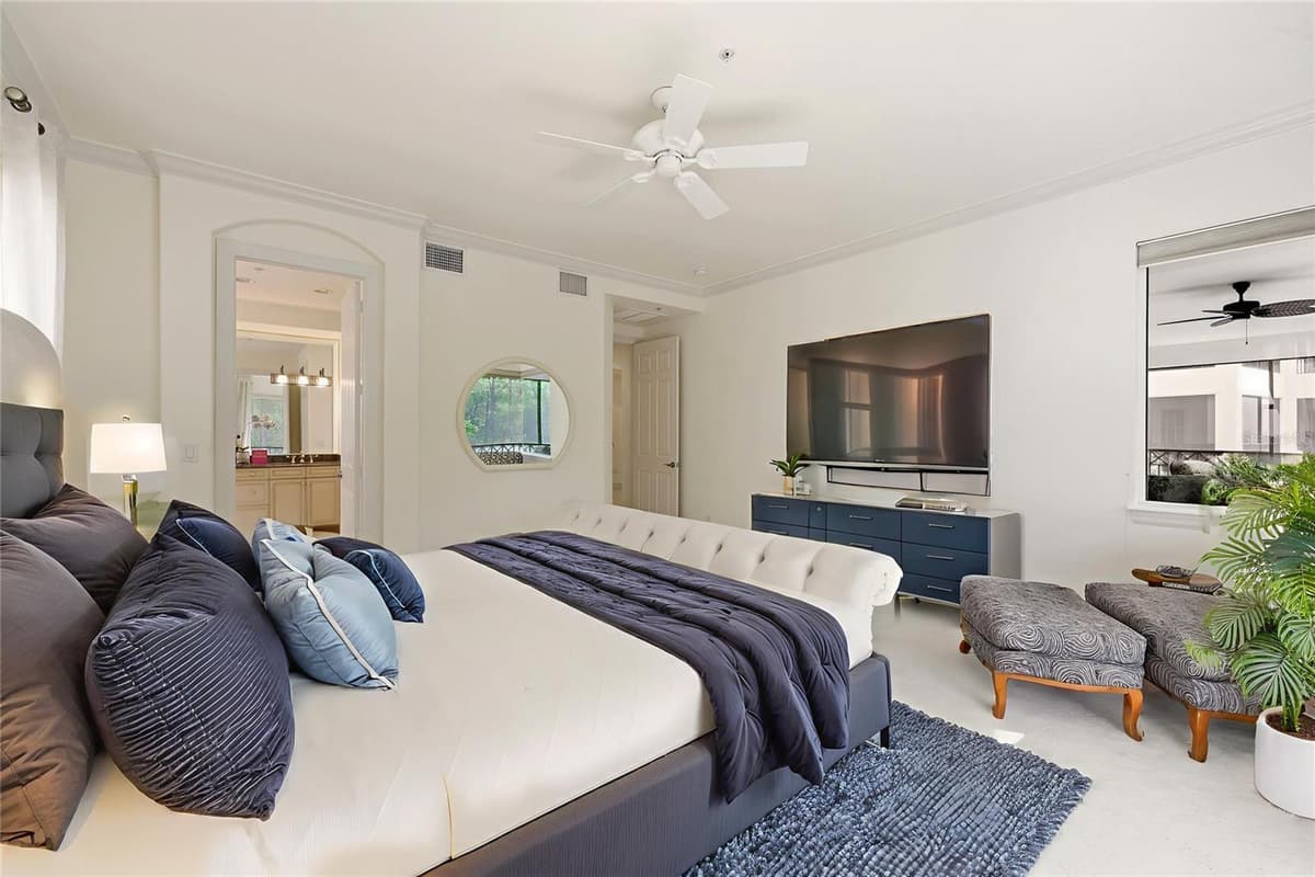 2843 TIBURON BOULEVARD — photo 27 of 45