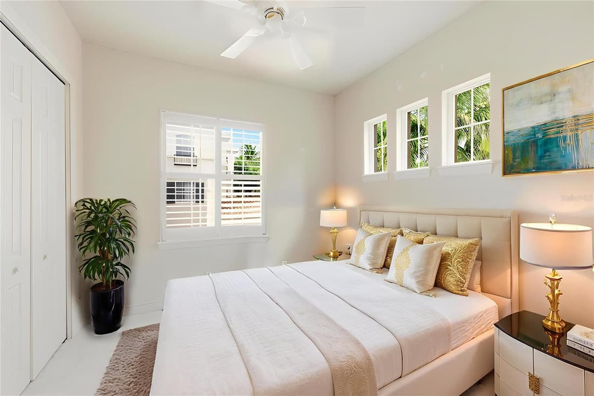 2843 TIBURON BOULEVARD — photo 33 of 45