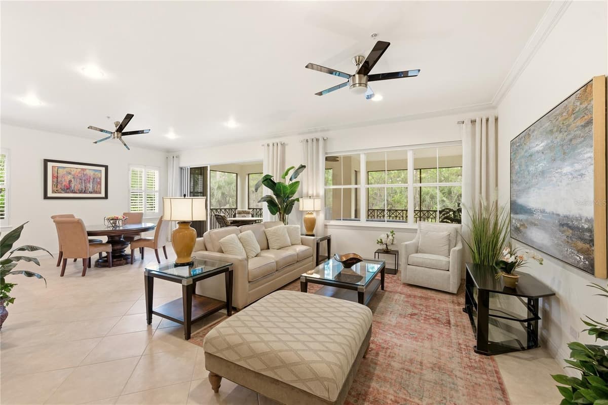 2843 TIBURON BOULEVARD — photo 4 of 45