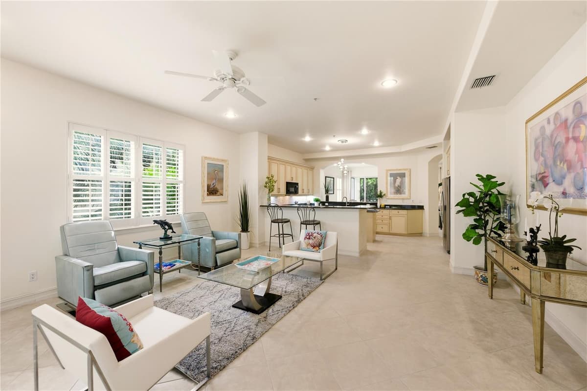 2843 TIBURON BOULEVARD — photo 17 of 45