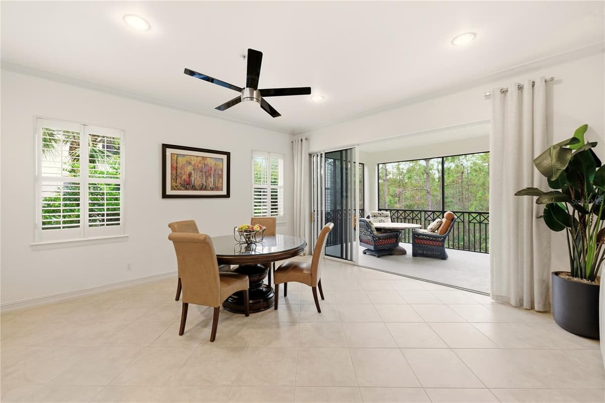 2843 TIBURON BOULEVARD — photo 8 of 45