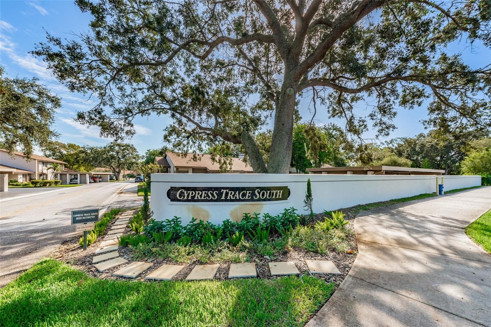 1720 CYPRESS TRACE DRIVE — photo 54 of 64