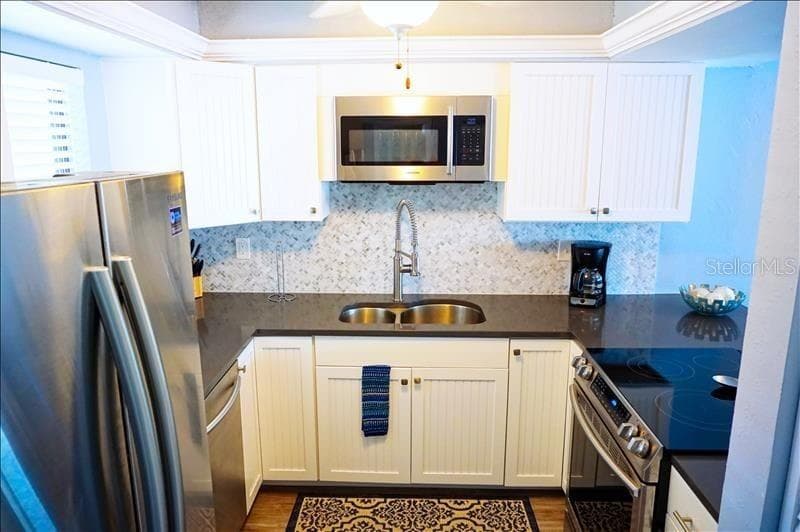 1801 GULF DRIVE — photo 9 of 27