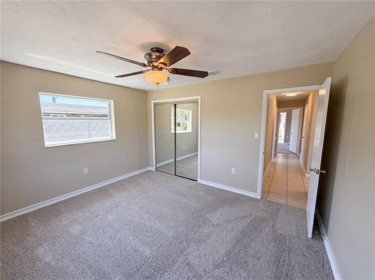 406 SKYLARK BOULEVARD — photo 20 of 35