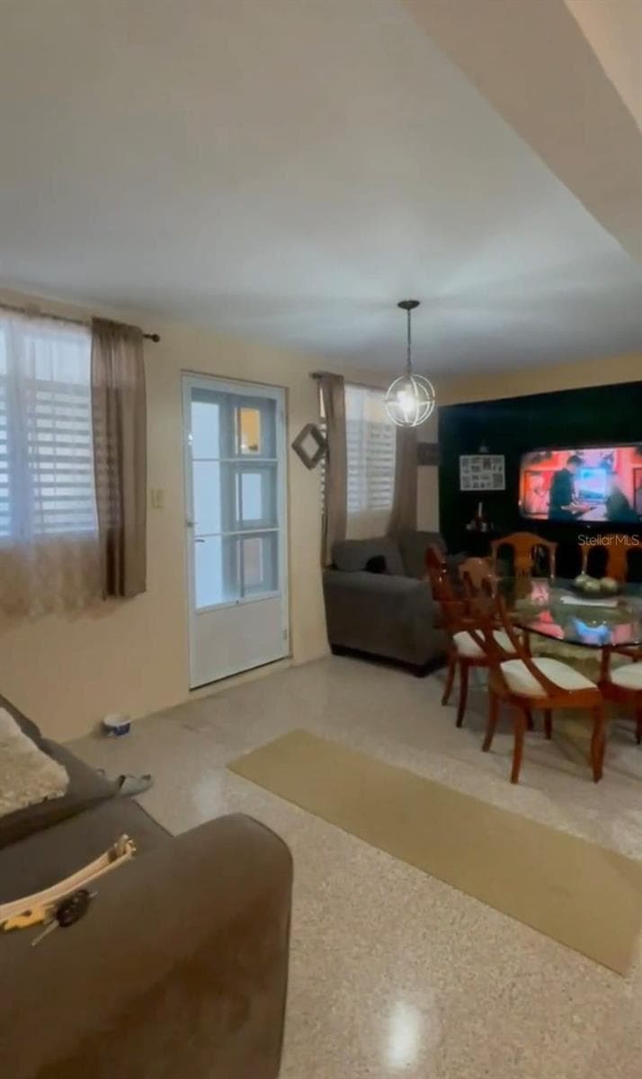 507 VICENTA ARROYO — photo 3 of 20