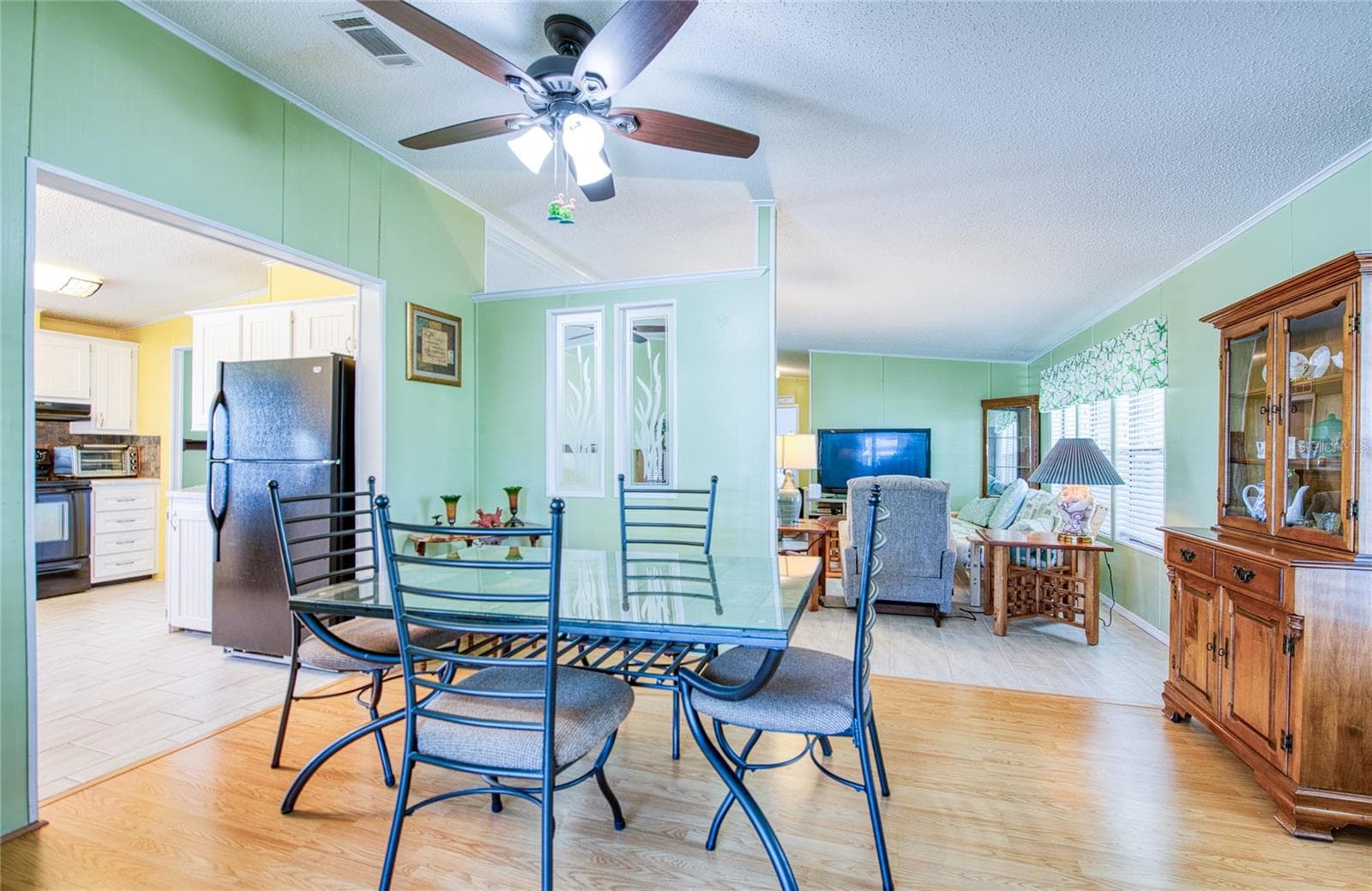 228 TARPON LANE — photo 8 of 28