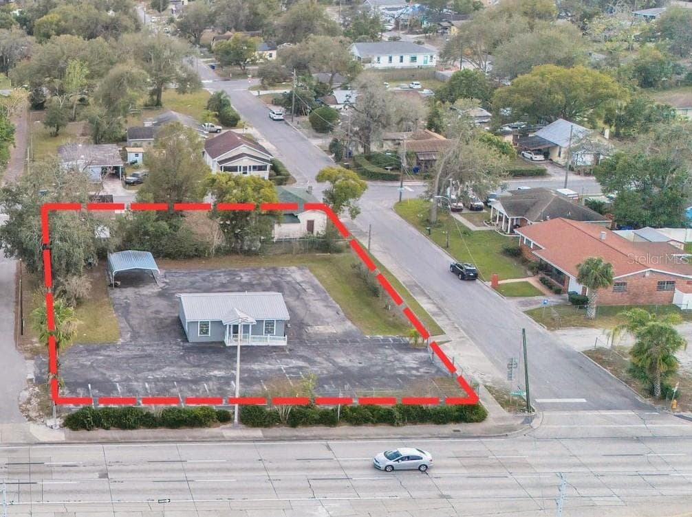 214 MEMORIAL BOULEVARD — photo 14 of 16