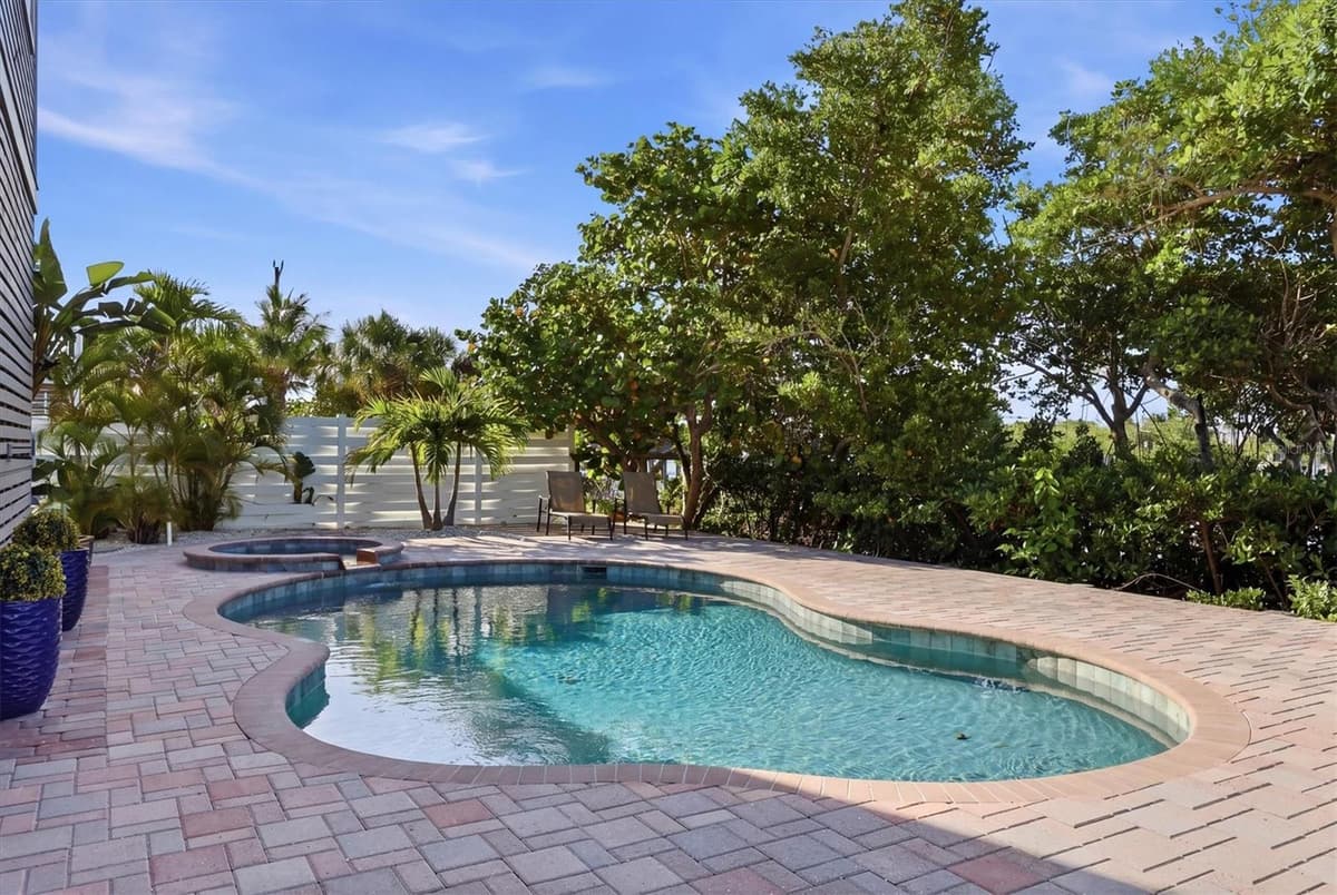 81 GULF BOULEVARD — photo 41 of 52
