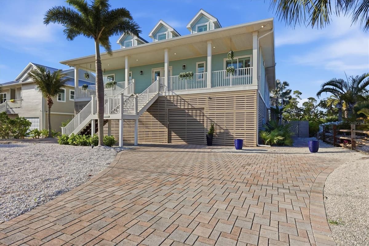 81 GULF BOULEVARD — photo 1 of 52