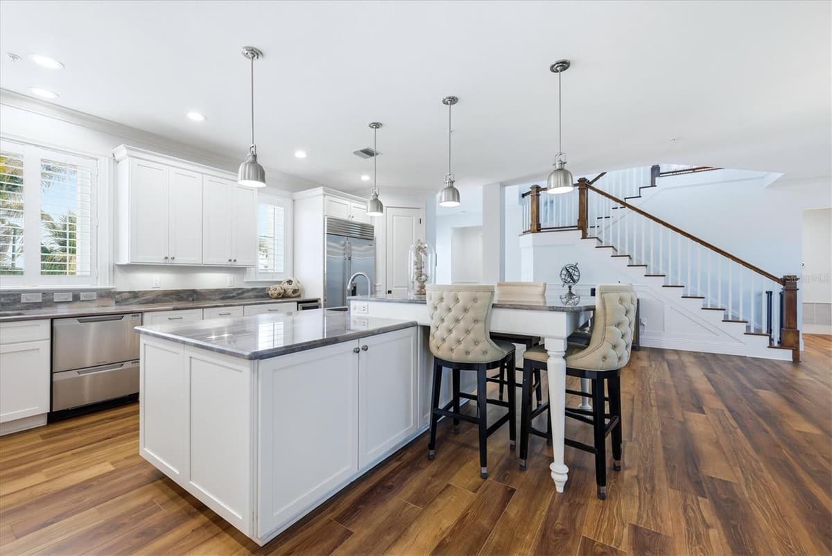 81 GULF BOULEVARD — photo 15 of 52