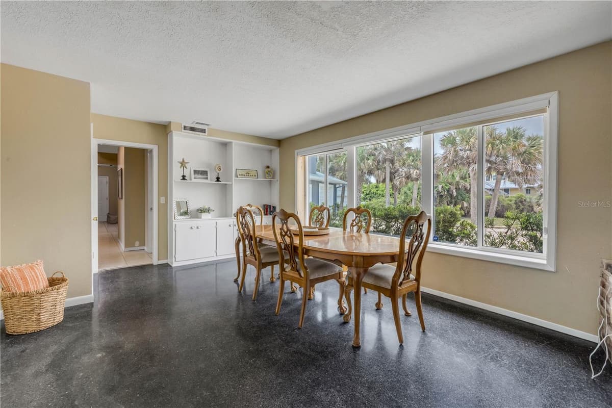 1707 BEACON STREET — photo 17 of 56