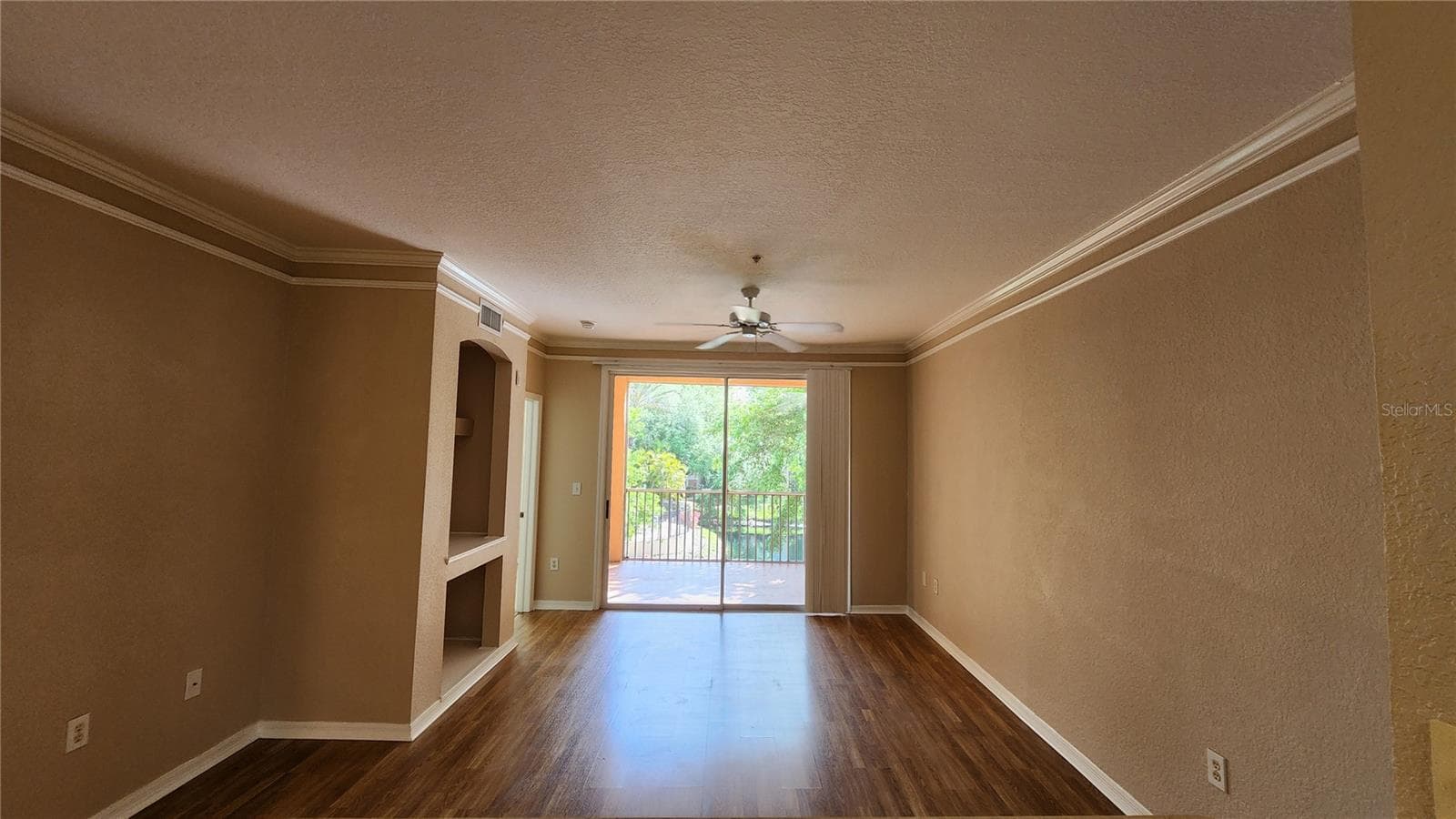 4114 CENTRAL SARASOTA PKWY — photo 12 of 64