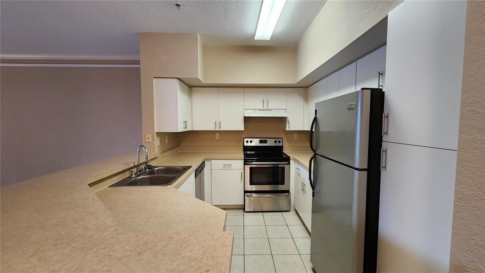4114 CENTRAL SARASOTA PKWY — photo 9 of 64