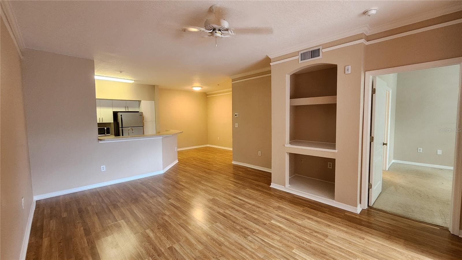4114 CENTRAL SARASOTA PKWY — photo 5 of 64
