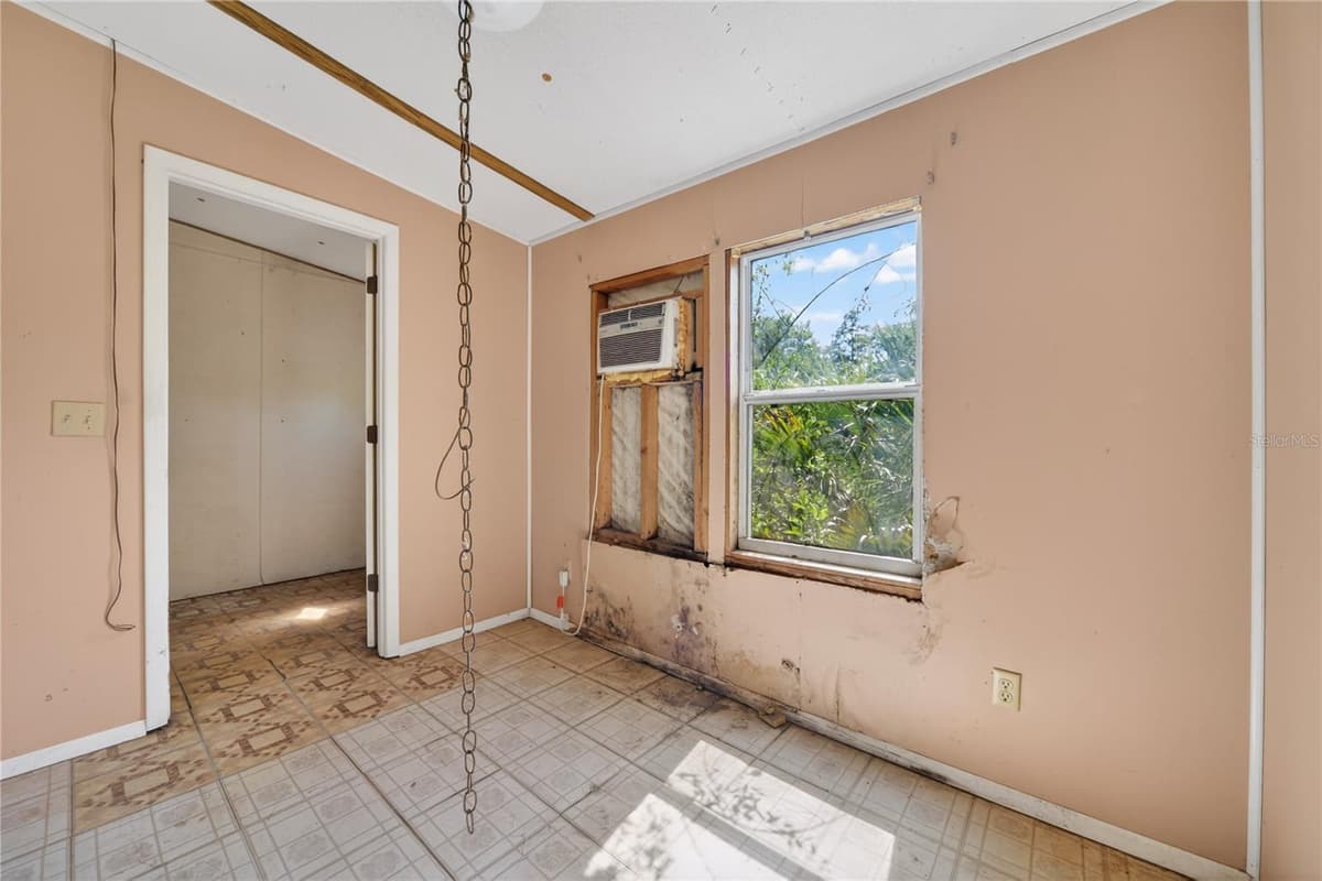 23000 TEX WHEELER AVENUE — photo 18 of 30