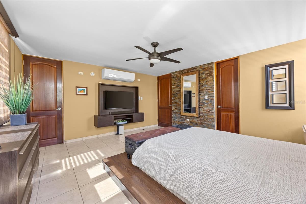 677 PASEO LOS CORALES I, MAR INDICO ST — photo 21 of 39