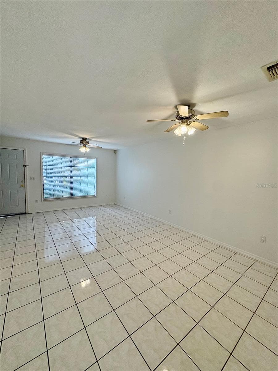 3243 FOREST OAKS COURT — photo 3 of 20