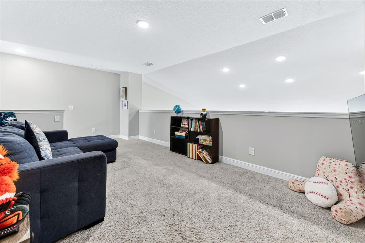 73 MONTECITO DRIVE — photo 31 of 76