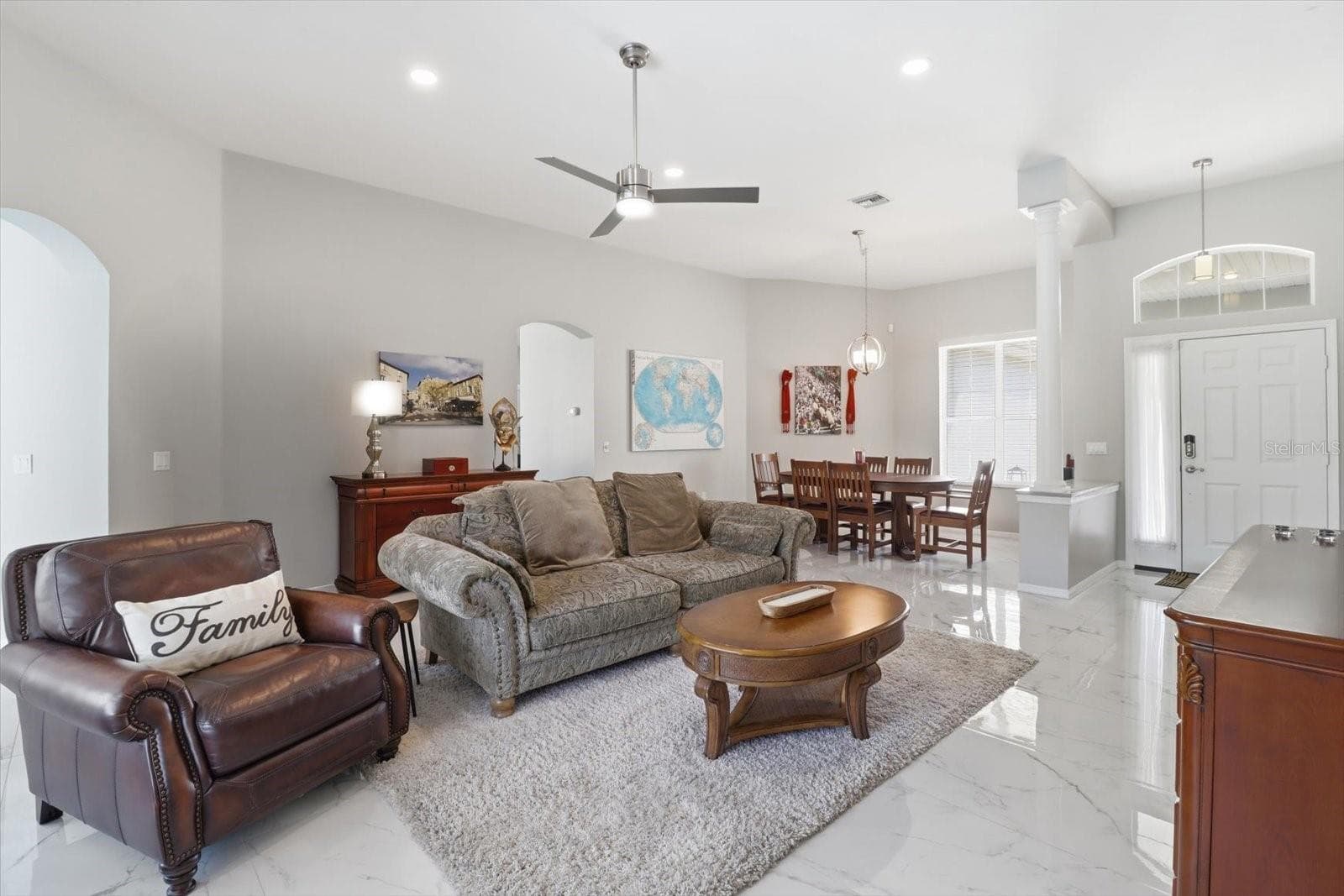 434 CRESTMONT COURT — photo 18 of 49