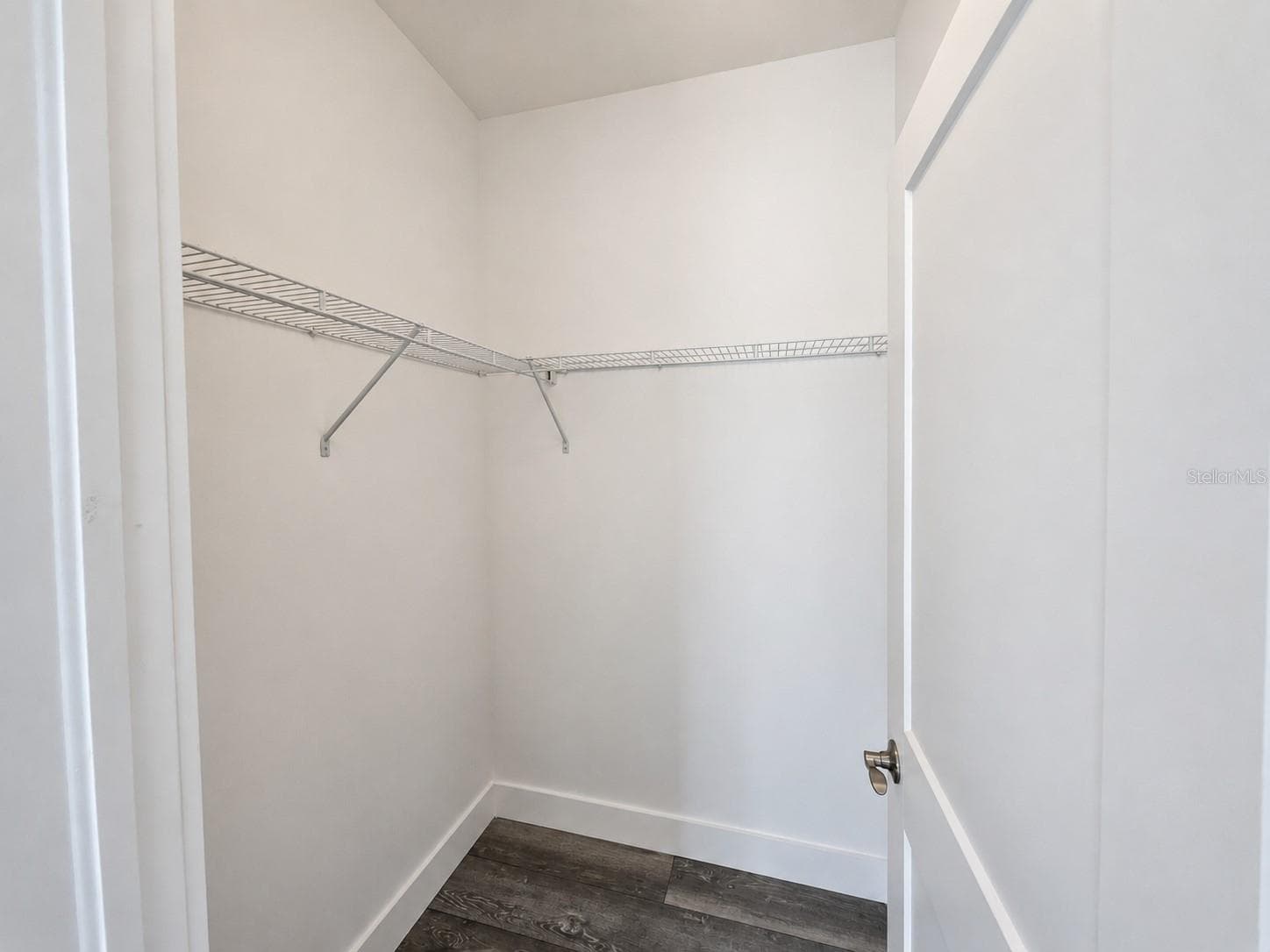 157 KARLOW AVENUE — photo 23 of 45