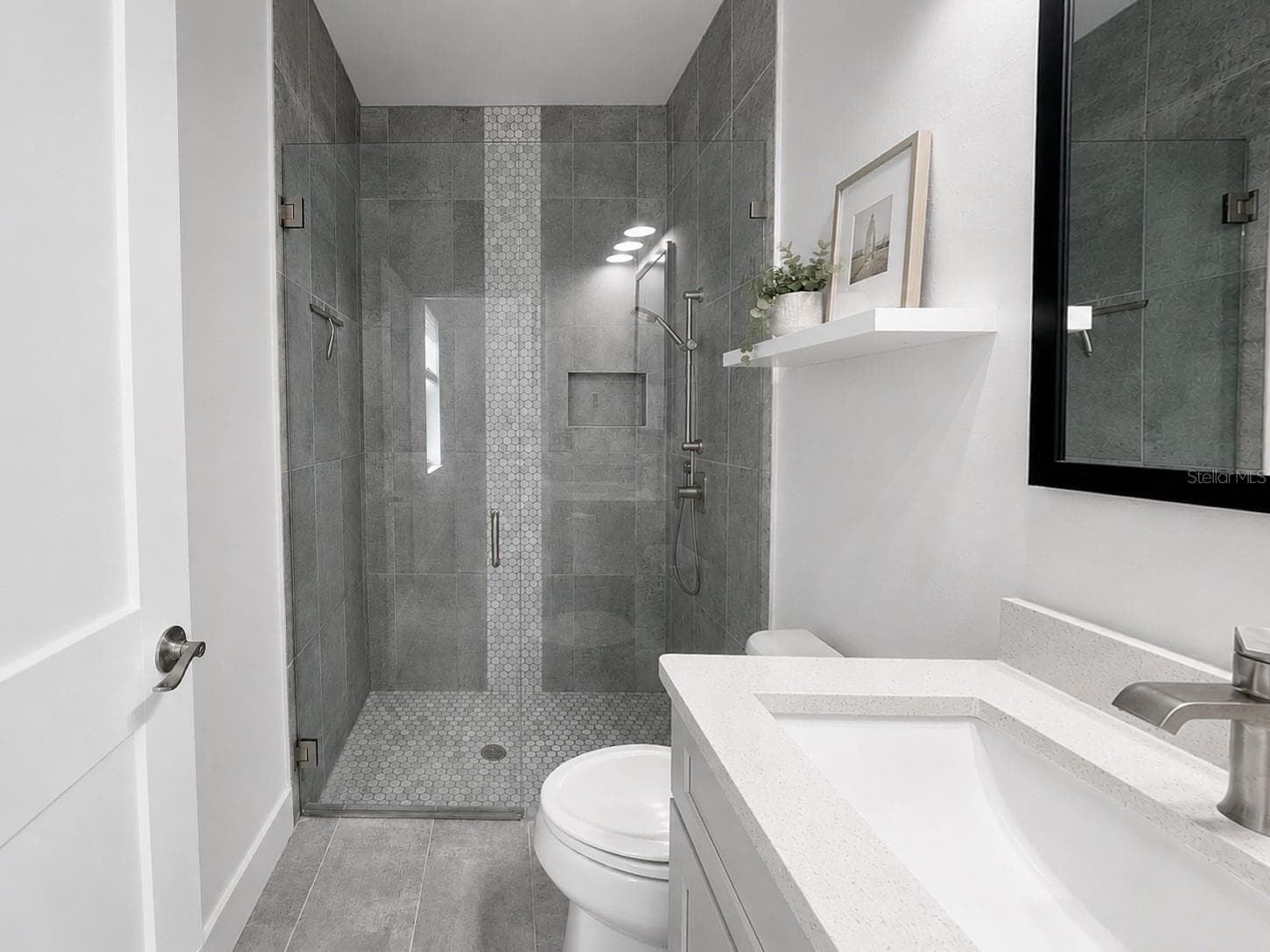 157 KARLOW AVENUE — photo 20 of 45