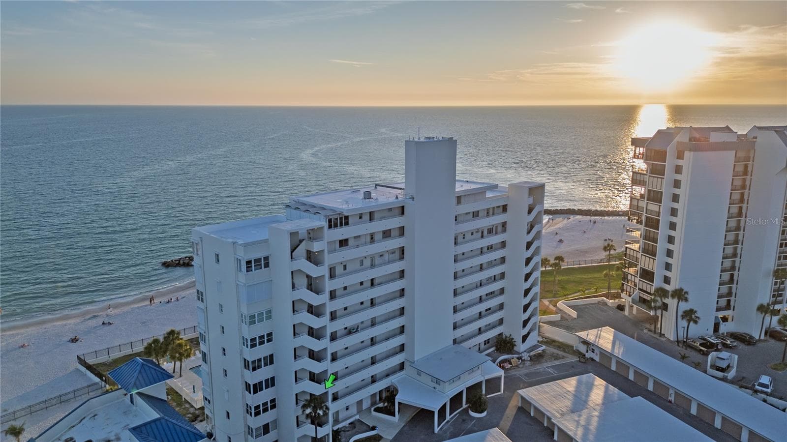 7000 BEACH PLAZA — photo 34 of 63