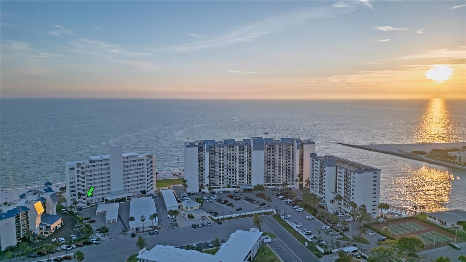 7000 BEACH PLAZA — photo 44 of 63