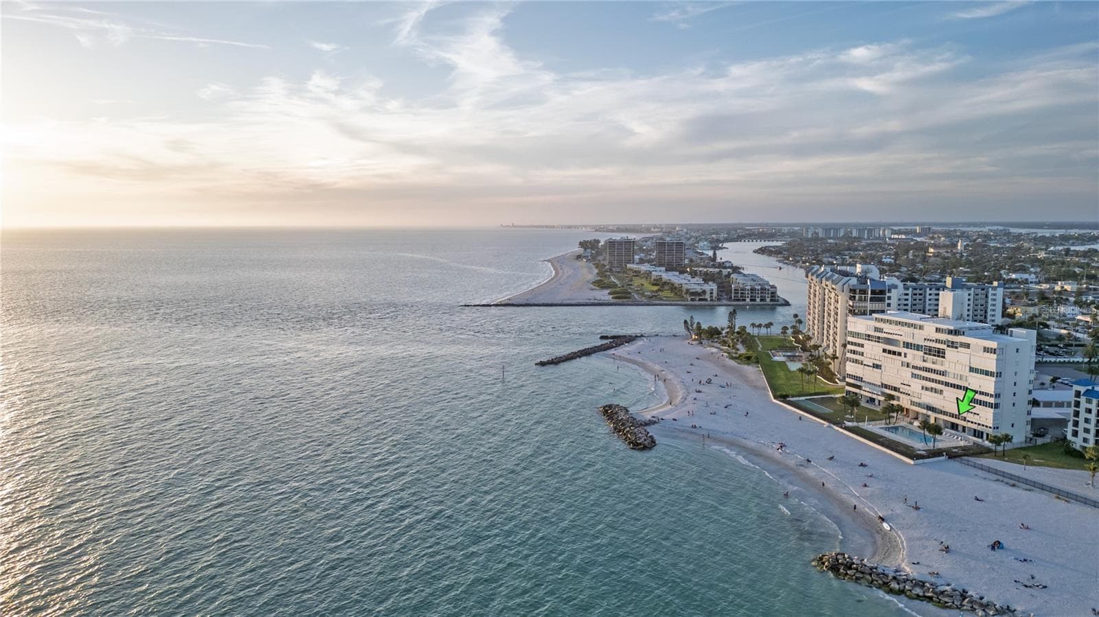 7000 BEACH PLAZA — photo 35 of 63