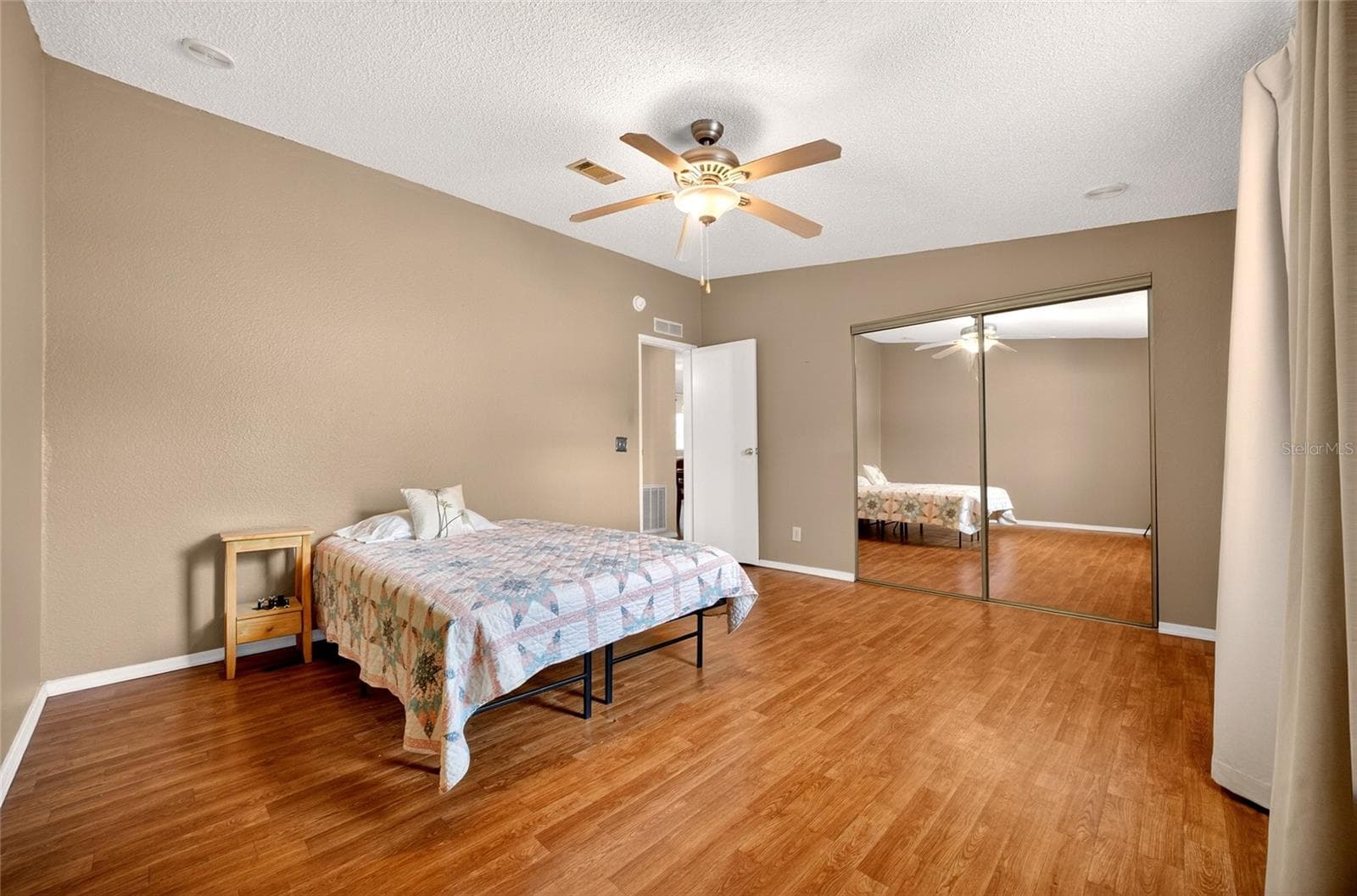 1222 ZAPATA PLACE — photo 12 of 79