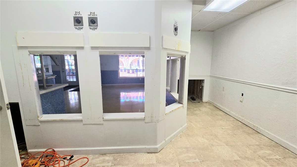 530 US-41-BYP — photo 48 of 66