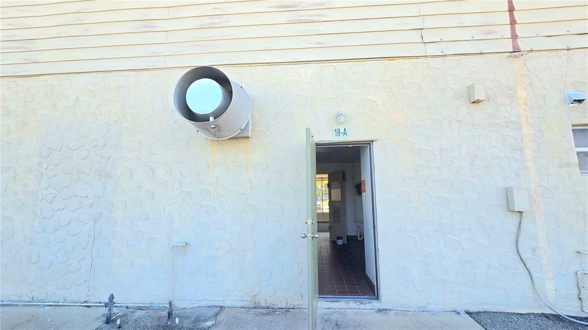 530 US-41-BYP — photo 19 of 32