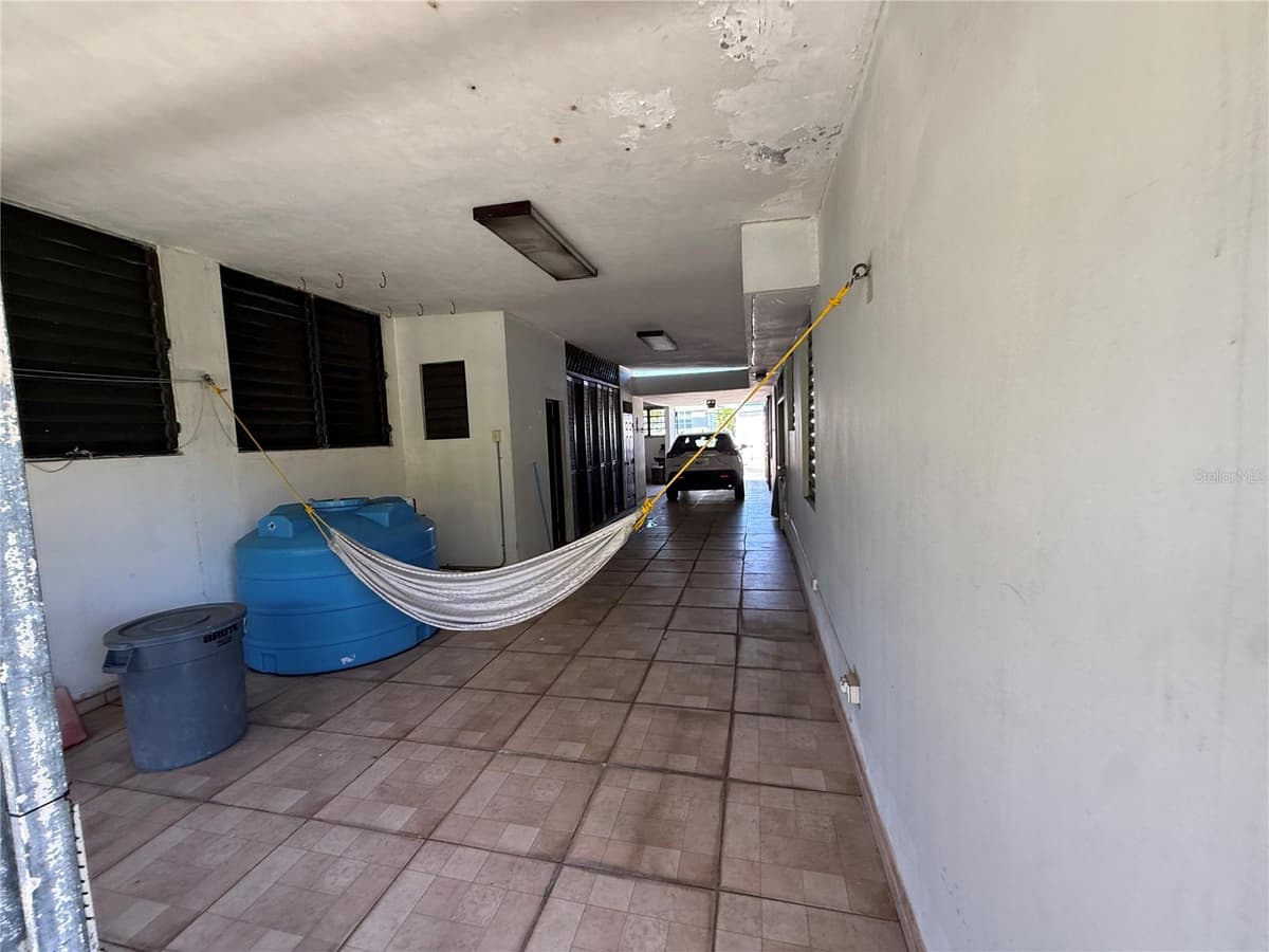SR 659 Villas del Capitan SOLANDRA ST — photo 10 of 27