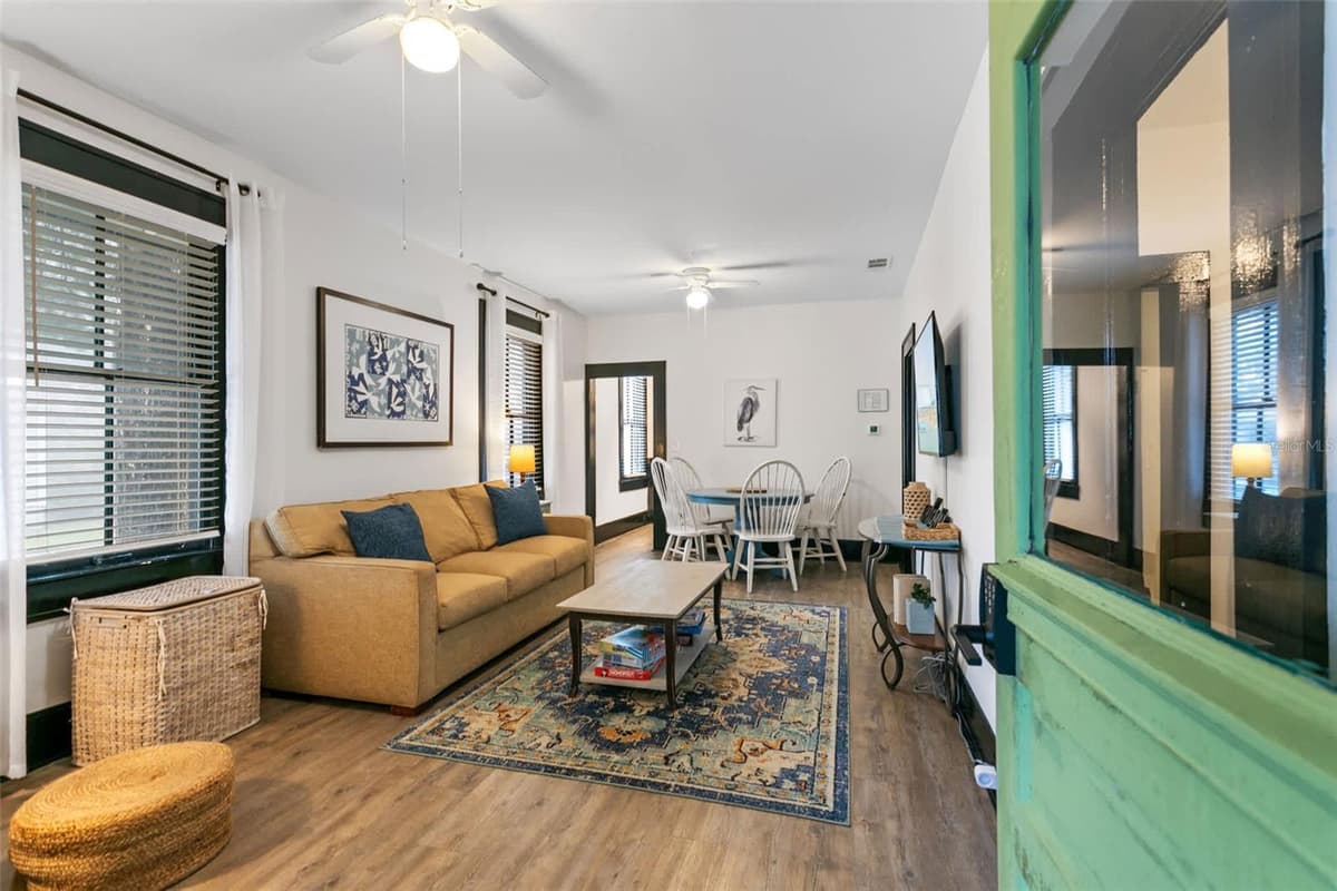 10 PACIFIC STREET — photo 16 of 57