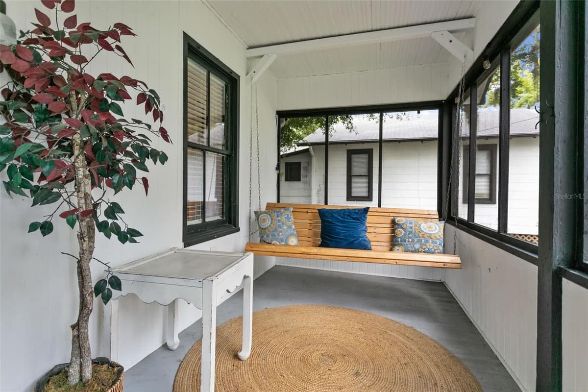 10 PACIFIC STREET — photo 7 of 57