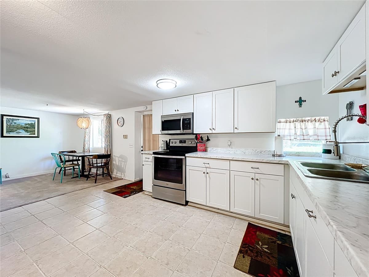 1338 SAINT NICHOLAS AVENUE — photo 10 of 47