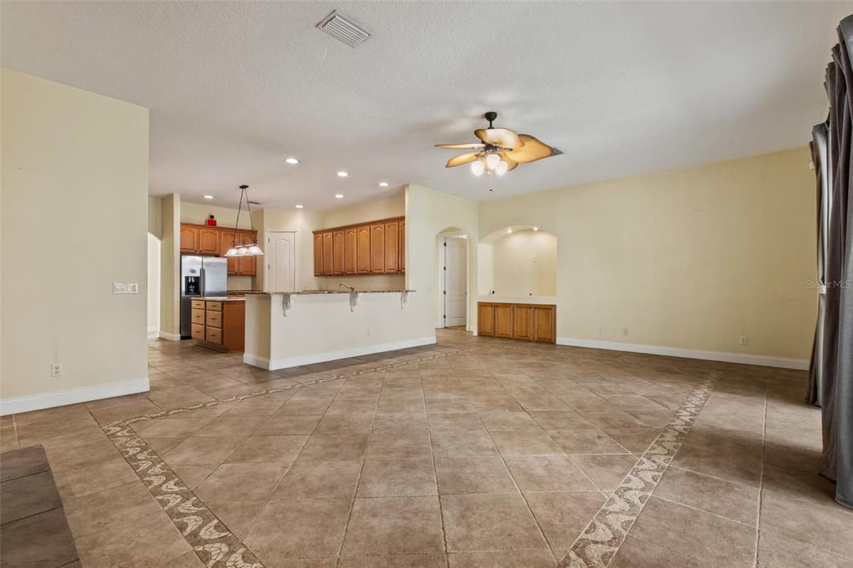 3049 LAUREL STREET — photo 33 of 65