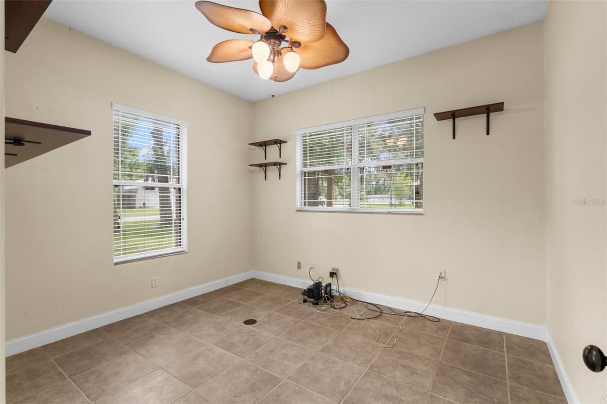 3049 LAUREL STREET — photo 13 of 65
