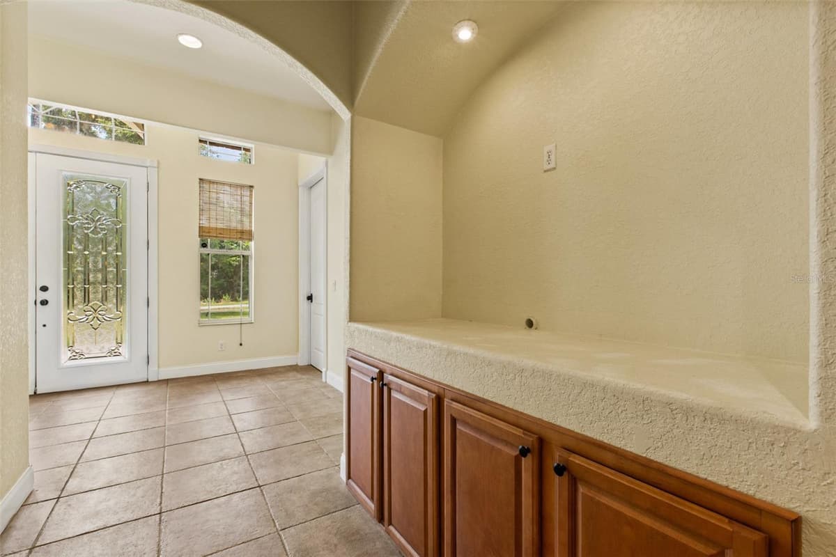 3049 LAUREL STREET — photo 36 of 65
