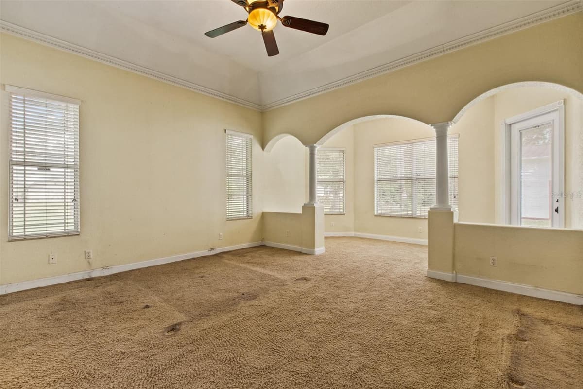3049 LAUREL STREET — photo 38 of 65