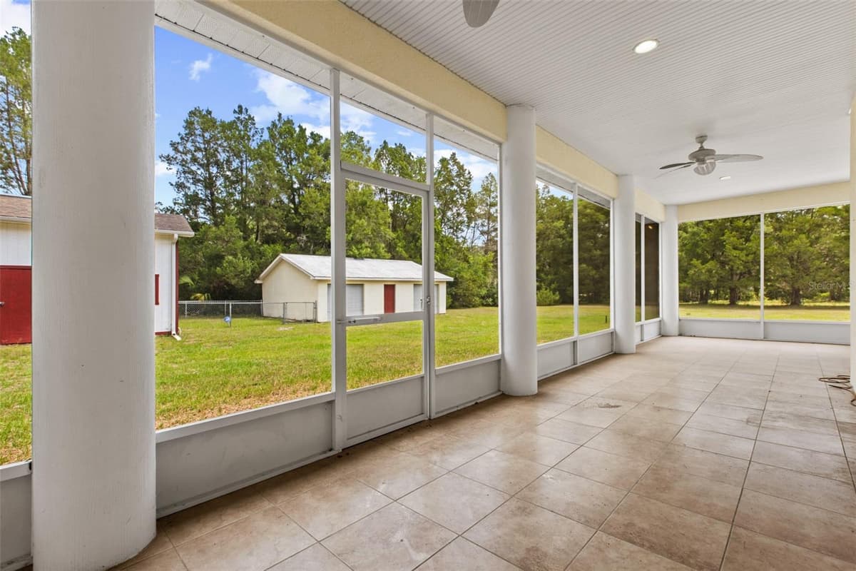 3049 LAUREL STREET — photo 48 of 65