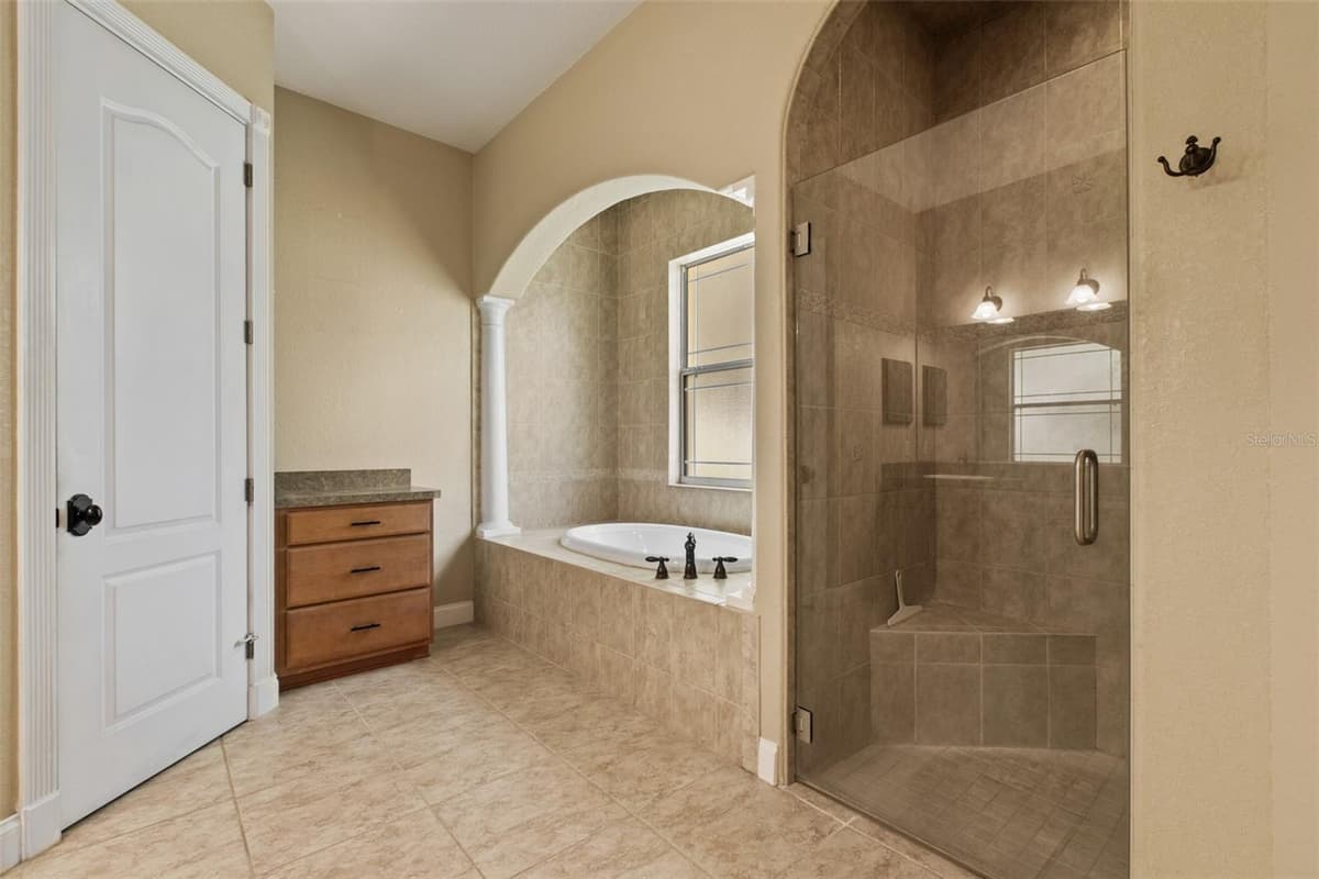 3049 LAUREL STREET — photo 41 of 65