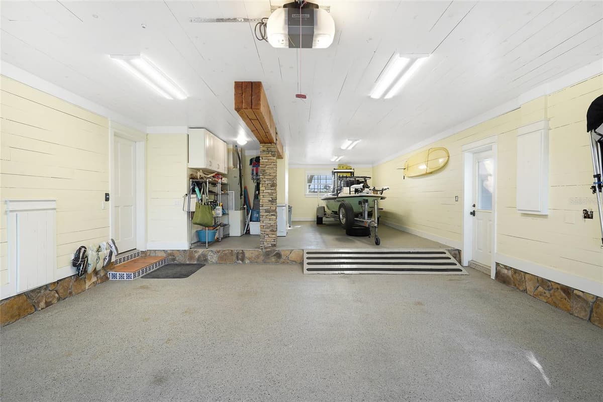 1004 FLAGLER AVENUE — photo 43 of 68
