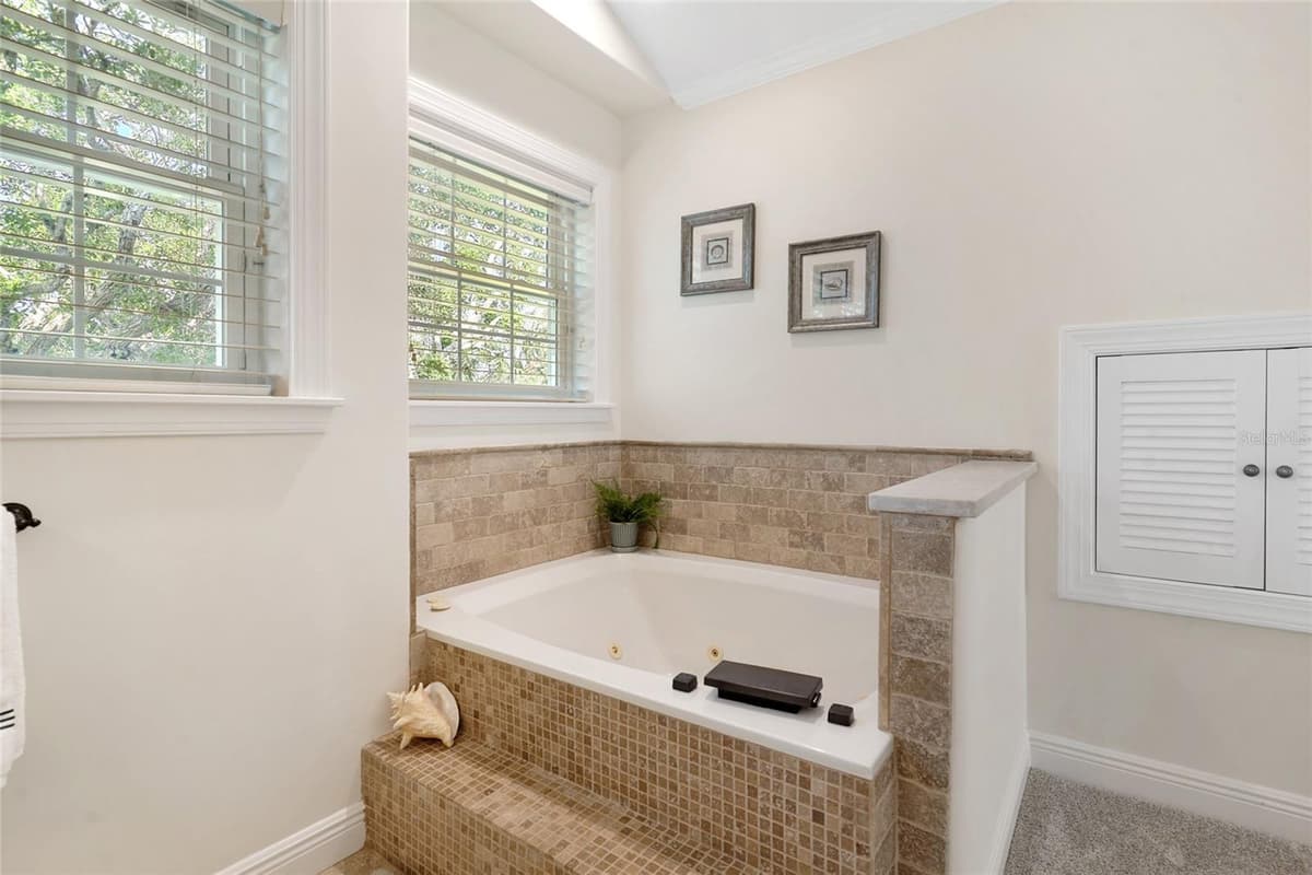 1004 FLAGLER AVENUE — photo 36 of 68