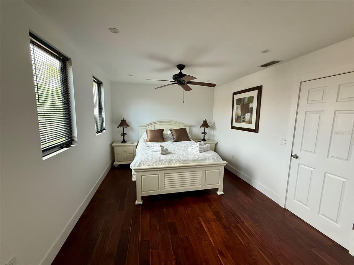 1257 TREE BAY LANE — photo 40 of 50