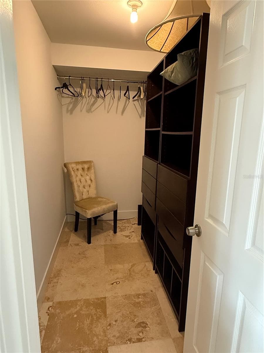 1257 TREE BAY LANE — photo 12 of 50