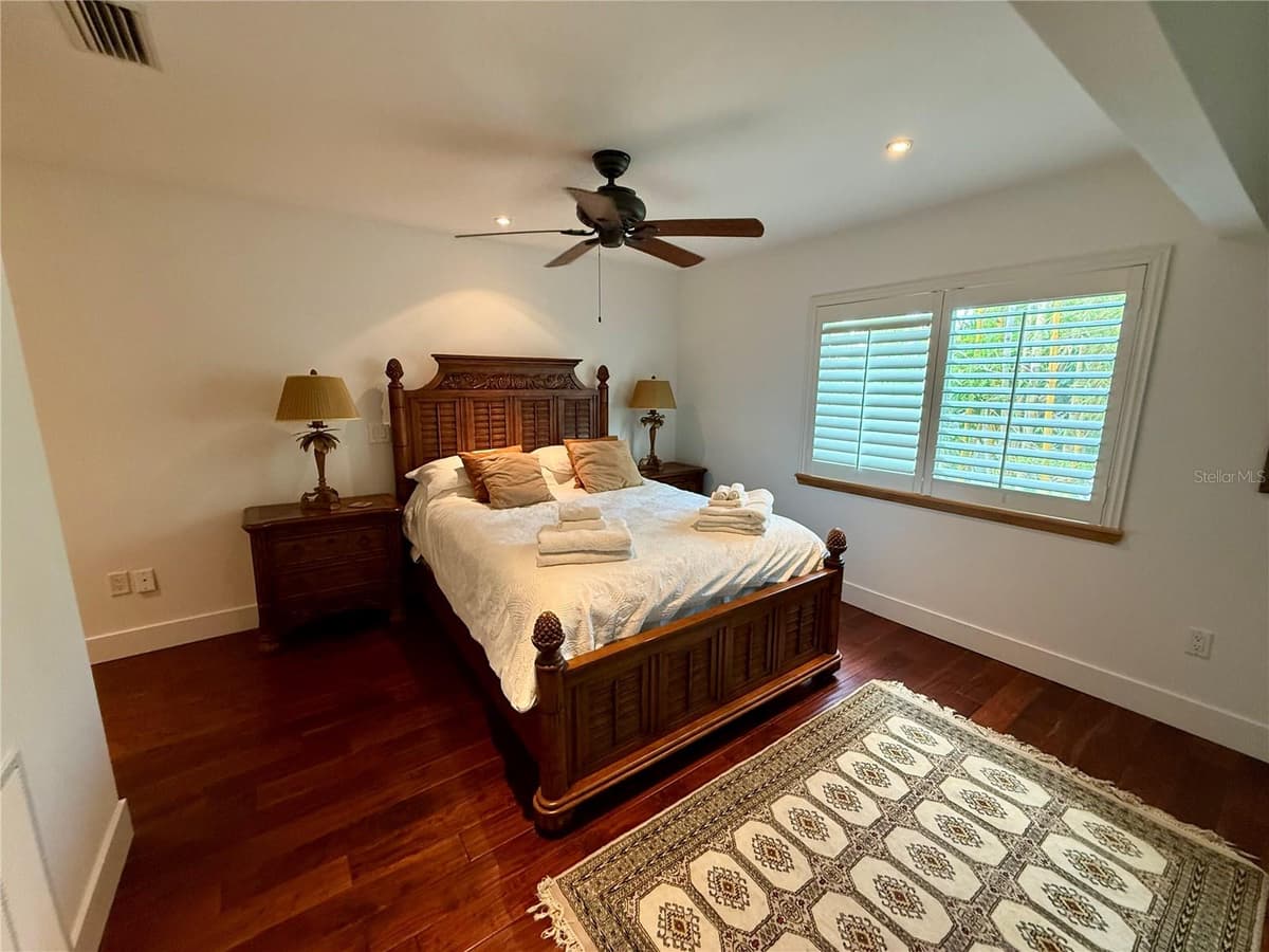 1257 TREE BAY LANE — photo 35 of 50